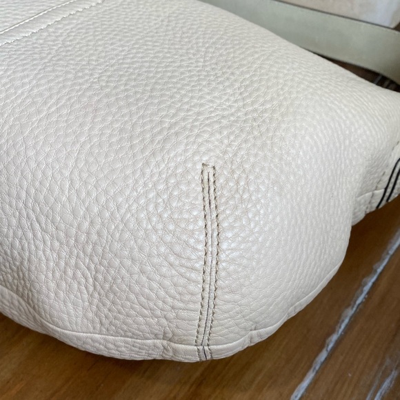 Coach Soho Y2K Tan Soft Milled Shoulder Bag - Picture 12 of 16